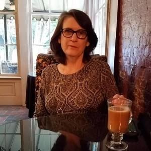 Meet your Posher, Raynore